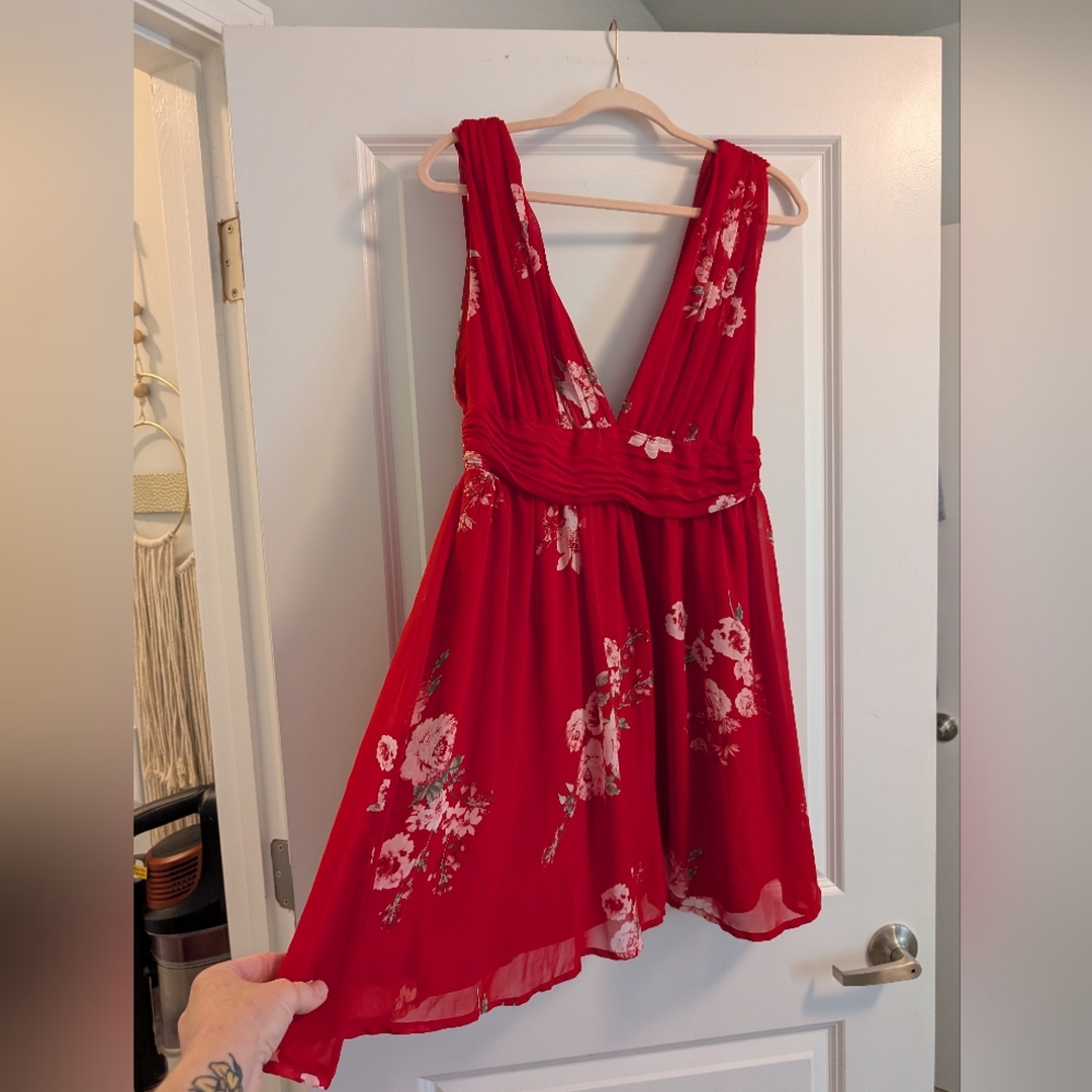 Lulu's Red Floral Backless Dress